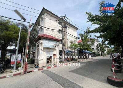 Street view of a residential building