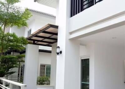 3 Bedroom House for Rent near Airport.