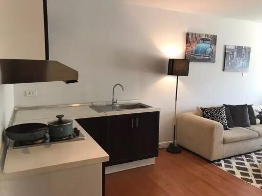 1 Bedroom Condo