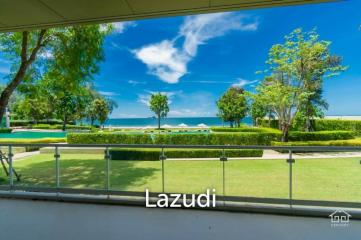 Beachfront 4 bedroom luxury condo