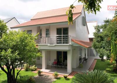 House for sale in the city Great location!! in Wat Ket area