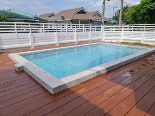 Pool Villa in Mae Hia