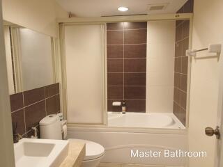 Condo for Rent at Grand Heritage Thong Lor