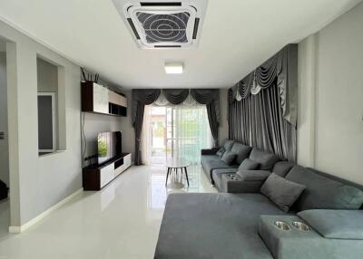 House for Rent in Fa Ham, Mueang Chiang Mai. - MUE16138