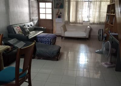 Townhouse for Sale in Phra Khanong