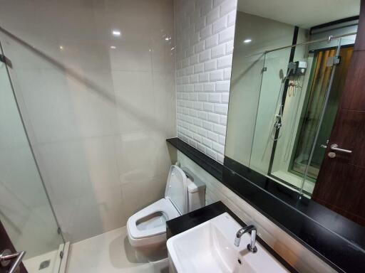 Condo for Sale, Rent at WISH Signature Midtown Siam