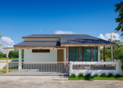 Single-Story House in Japanese Style for Sale