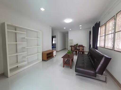 House for rent near 89 Plaza, Nong Hoi