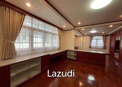 4 Bed 3 bath Detached House  for Sale and Rent Near IconSiam Bangkok