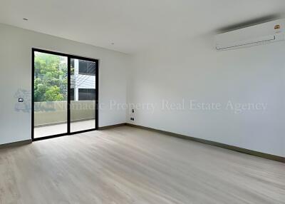 Luxury 4-Bedroom House with Private Pool for Rent at Sukhumvit soi 65