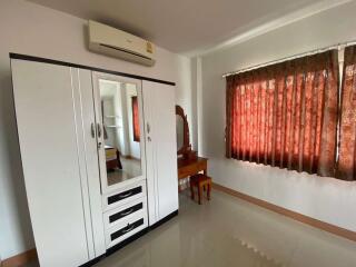 3BR Family House To Rent at Mu Ban Rung Thana