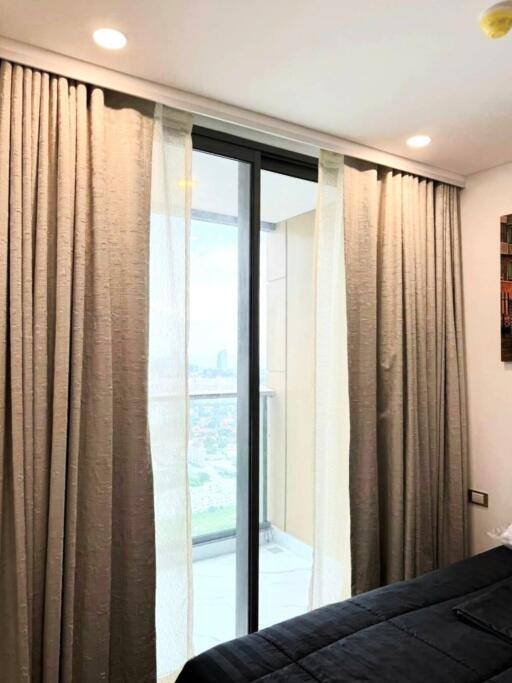 Modern condo with 2 bedrooms in Jomtien