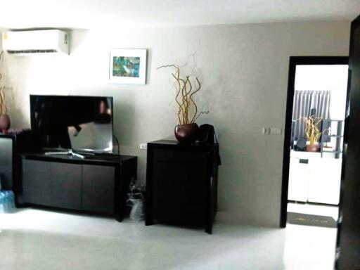 Spacious 2-bedroom condo in Jomtien area