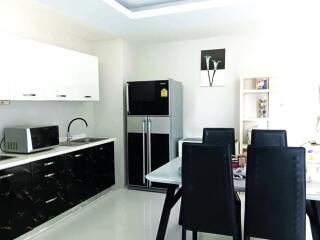 Spacious 2-bedroom condo in Jomtien area