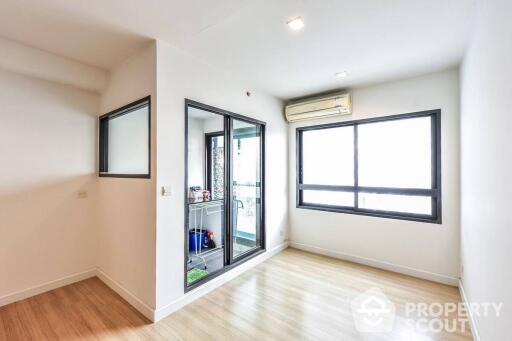 1-BR Condo at The Seed Mingle Sathorn-Suanplu near BTS Sala Daeng