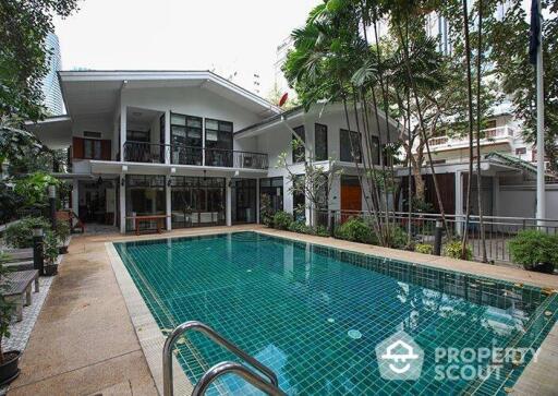 3-BR House near BTS Chit Lom