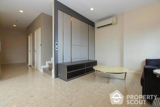 2-BR Condo at The Crest Sukhumvit 34 near BTS Thong Lor