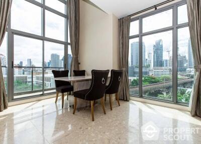 2-BR Condo at The Crest Sukhumvit 34 near BTS Thong Lor