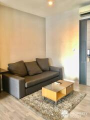 1-BR Condo at The Room Sathorn - St. Louis near BTS Surasak