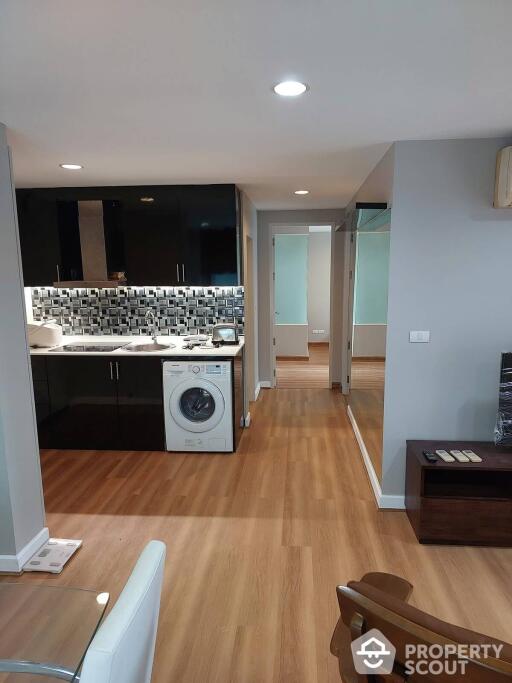 2-BR Condo at Ideo Blucove Sathorn near BTS Wongwian Yai