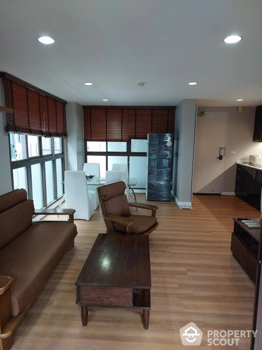 2-BR Condo at Ideo Blucove Sathorn near BTS Wongwian Yai