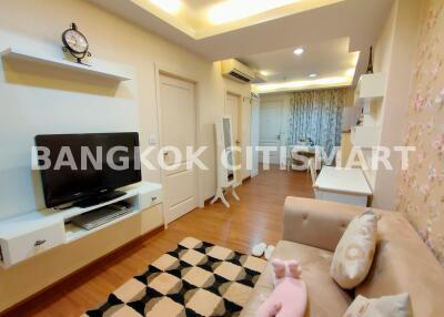 Condo at The Crest Phaholyothin 11 for sale