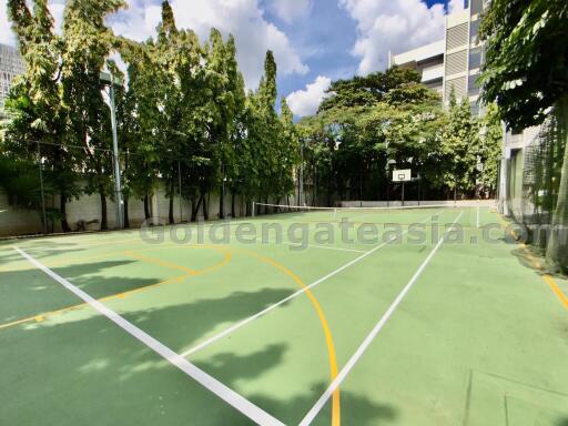 3 Bedrooms Apartment with Big Balcony - Sathorn close to Lumphini Park