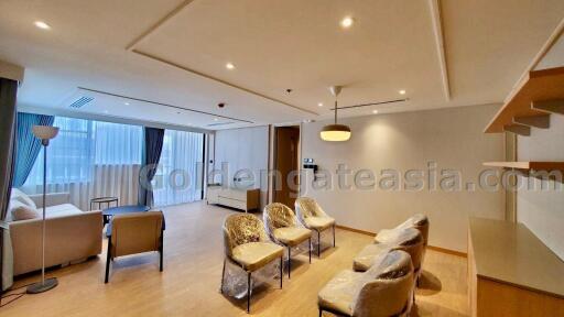 3 Bedrooms Apartment with Big Balcony - Sathorn close to Lumphini Park