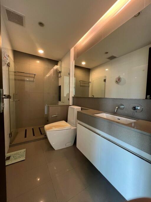 Condo for Sale at The Address Pathum Wan