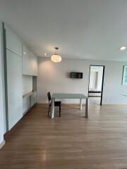 Condo for Sale at The Address Pathum Wan