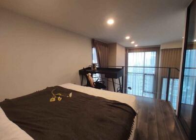 Condo for Rent at KnightsBridge Space Rama 9