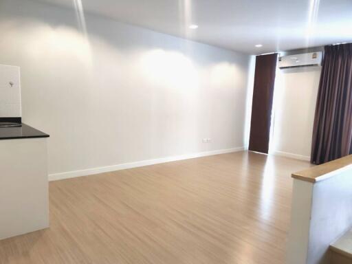 Townhouse for Rent at Plex Bangna