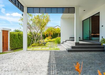 Sivana Hills – New Development: 3 Bedroom Pool Villas