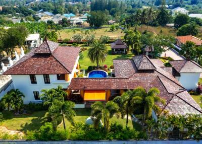 Bali Style Villa on Large Land Plot in Great Location!