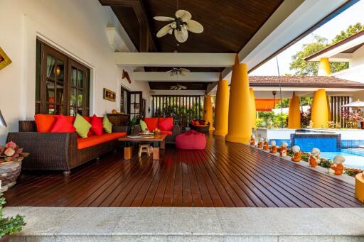 Bali Style Villa on Large Land Plot in Great Location!