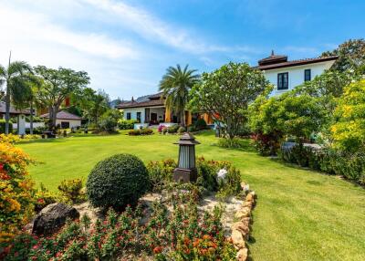 Bali Style Villa on Large Land Plot in Great Location!