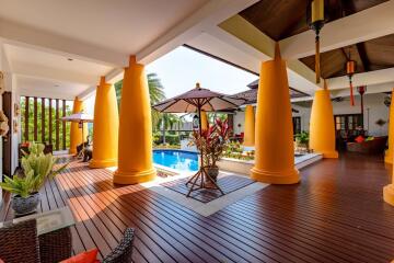 Bali Style Villa on Large Land Plot in Great Location!