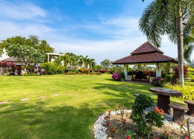 Bali Style Villa on Large Land Plot in Great Location!