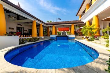 Bali Style Villa on Large Land Plot in Great Location!