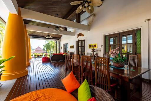 Bali Style Villa on Large Land Plot in Great Location!