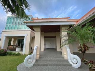 Outstanding 2 Story, 4 Bedroom Pool Villa