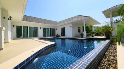 Spacious Modern Pool Villa on Large Land Plot