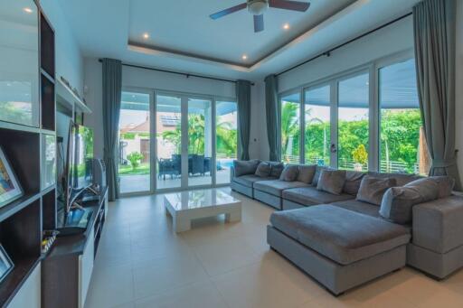 Nice 3 Bedroom Pool Villa