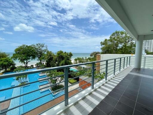 Baan Sandao: 3 Bedroom Penthouse Condo