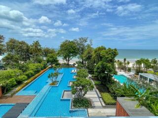 Baan Sandao: 3 Bedroom Penthouse Condo