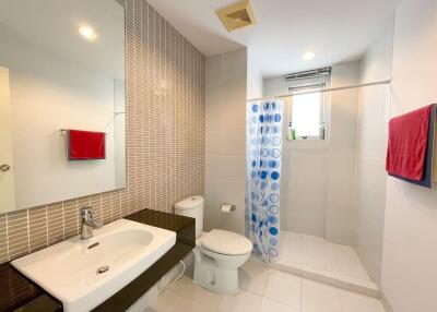 Baan Sandao: 3 Bedroom Penthouse Condo