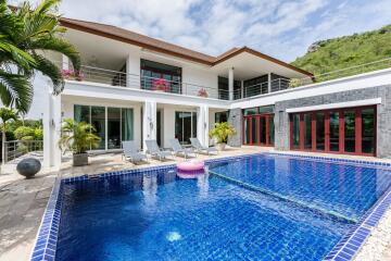 Phu Montra: 5 Bedroom Pool Villa