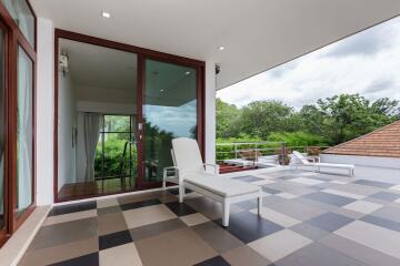 Phu Montra: 5 Bedroom Pool Villa