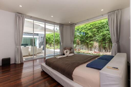 Phu Montra: 5 Bedroom Pool Villa