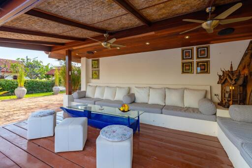 City Centre 6 Bedroom Private Pool Villa